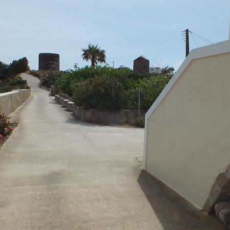 Villa De Viento Tripiti Luaran gambar