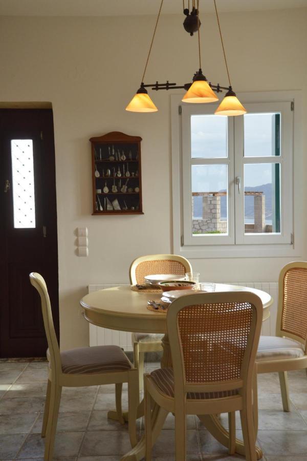 Villa De Viento Tripiti Luaran gambar